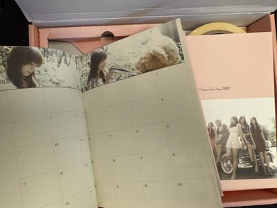 Apink2012年年曆