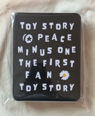 GD X Toys 鐵盒明信片組