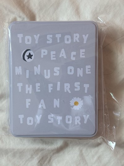 GD X Toys 鐵盒明信片組