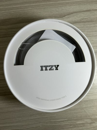 ITZY 二代手燈
