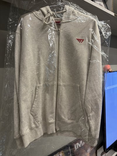 二手 T1燕麥外套 M