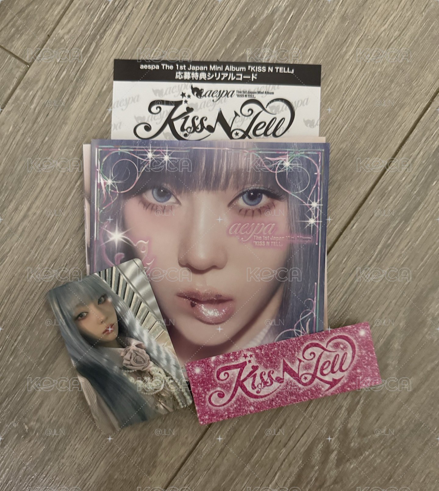 KISS N TELL Poster Ver.冬封冬卡（應募券已過期）