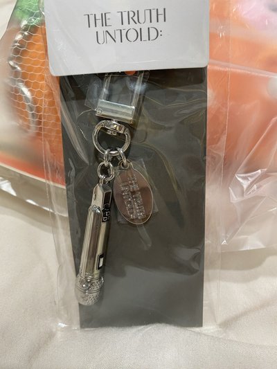 BTS  JIMIN展覽 麥克風吊飾 