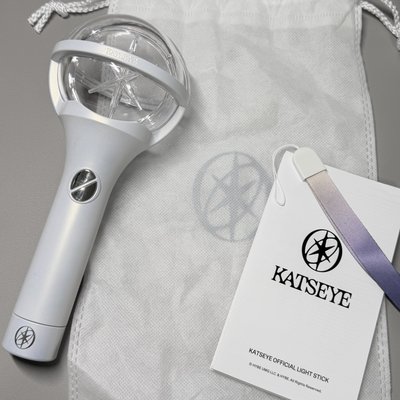 KATSEYE手燈