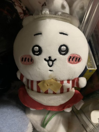 餐廳吉伊（二手有牌，有損）