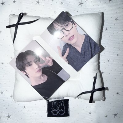 ⚪️正四 yzy 2.0 簽售卡 𝙎𝙊𝙊𝘽𝙄𝙉 + 𝘽𝙀𝙊𝙈𝙂𝙔𝙐 整圖不拆