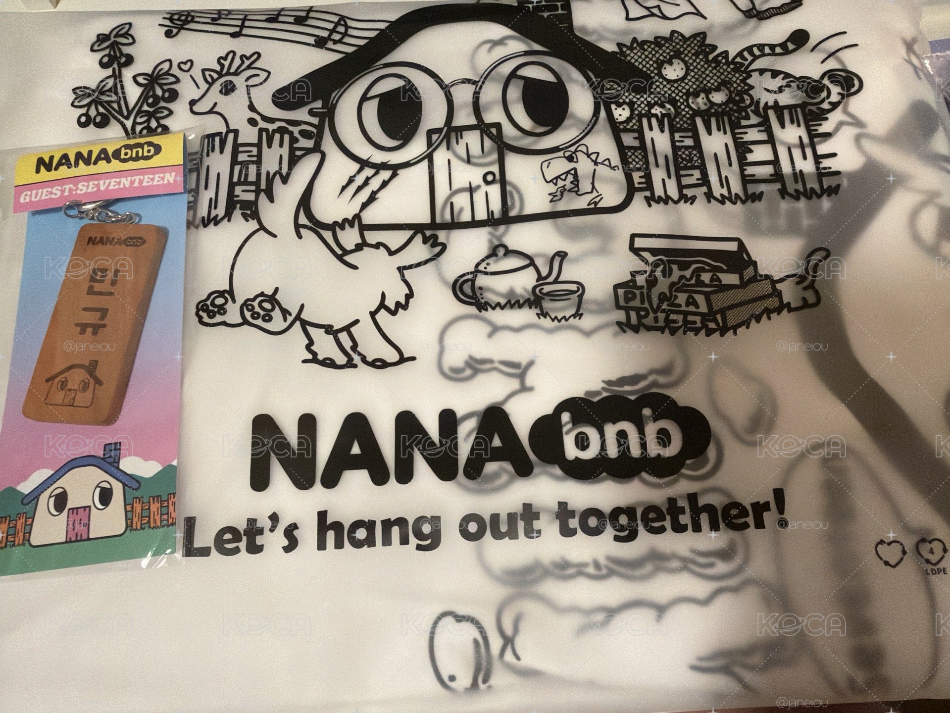 bnb吊飾+T-shirt(奎一組）