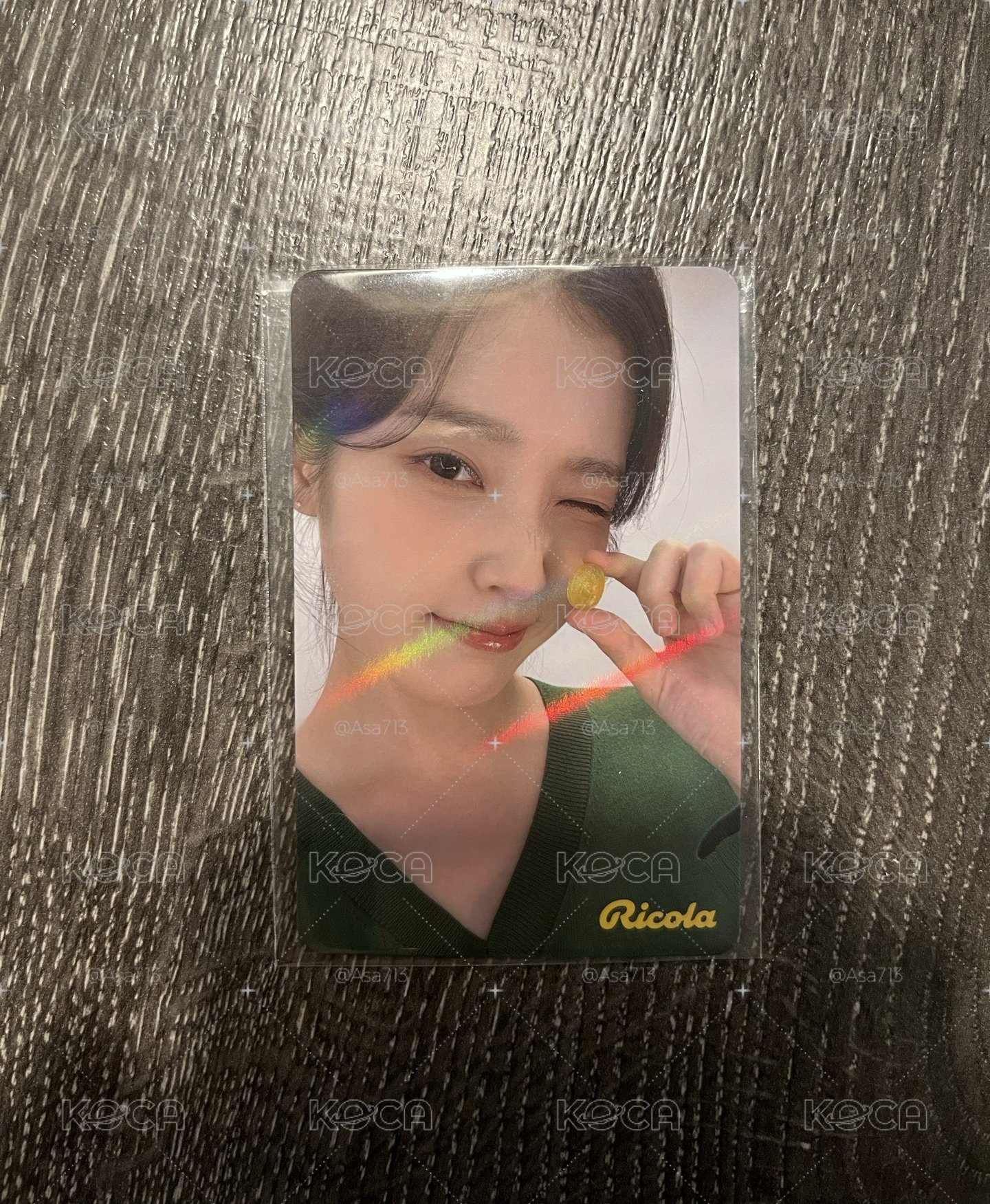 IU 代言小卡