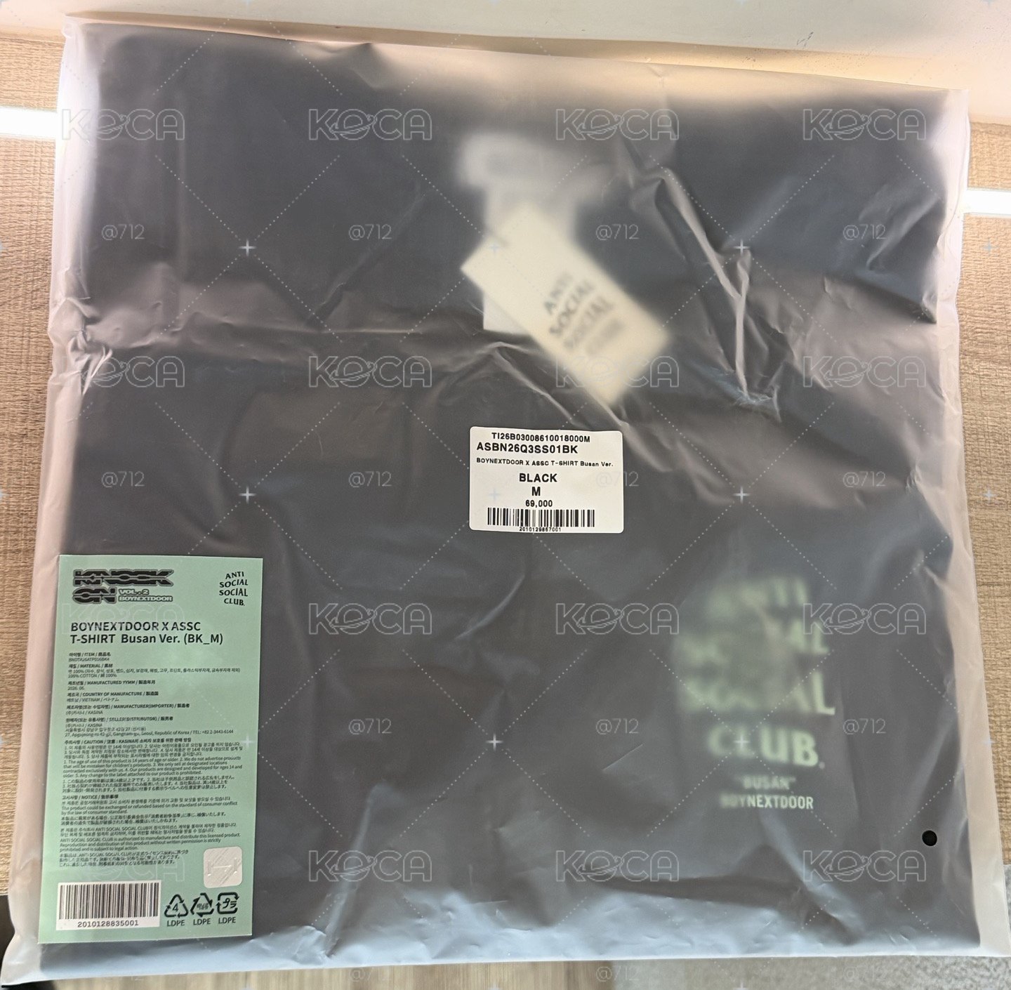 釜山限定黑T M號