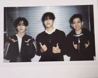 2025 SEASON’S GREETINGS 年曆卡 