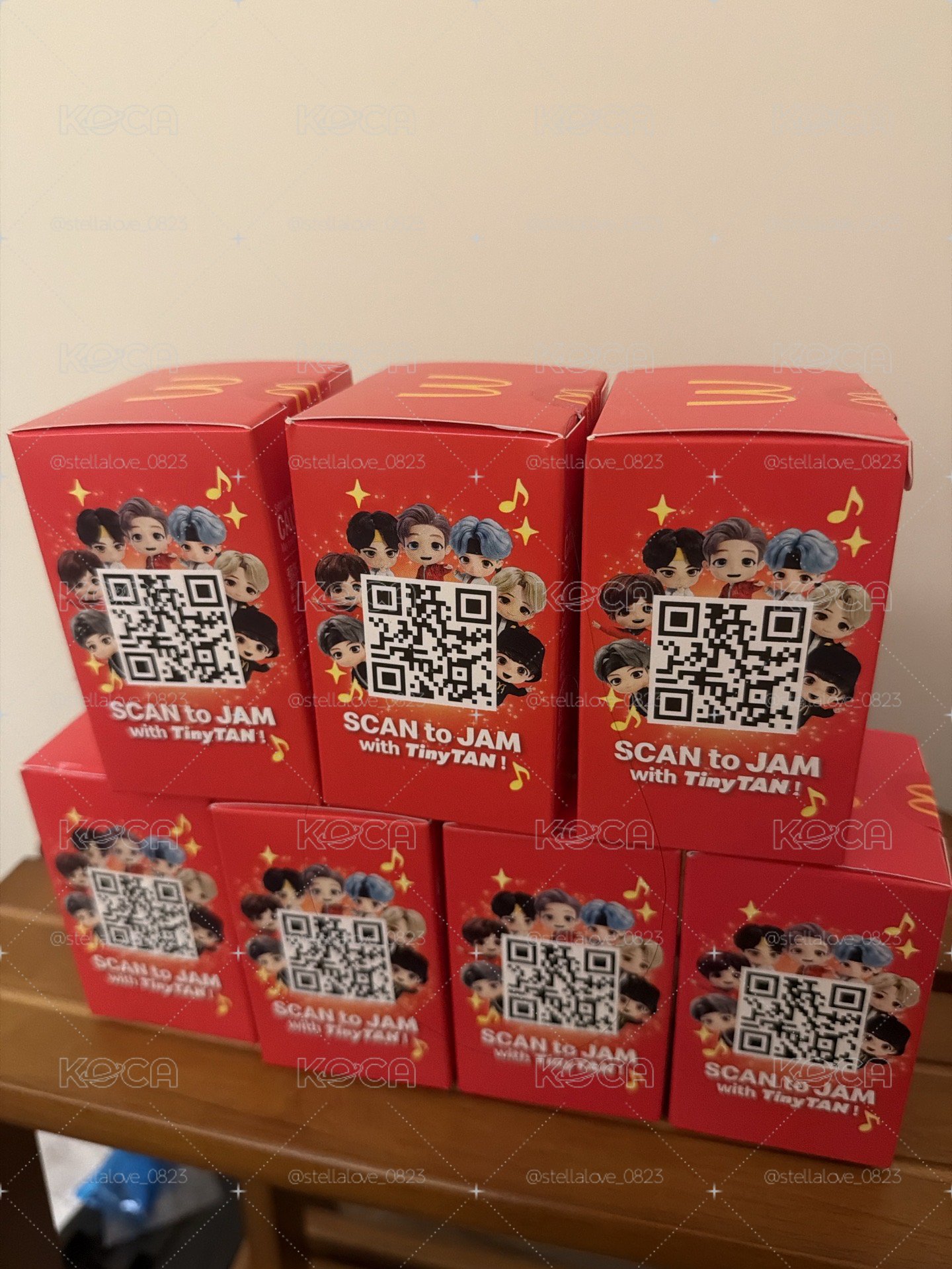 一套MCD x BTS公仔未拆