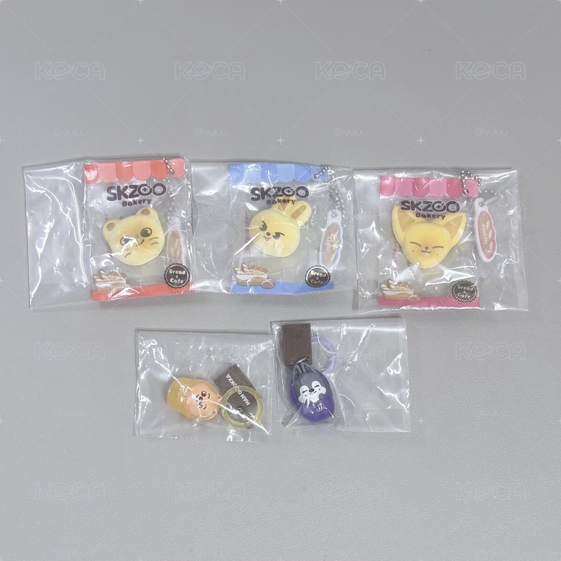 skzoo扭蛋吊飾 麵包捏捏 睡袋