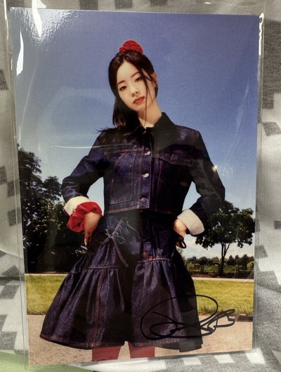 美版 strategy 多賢全專含親簽明信片