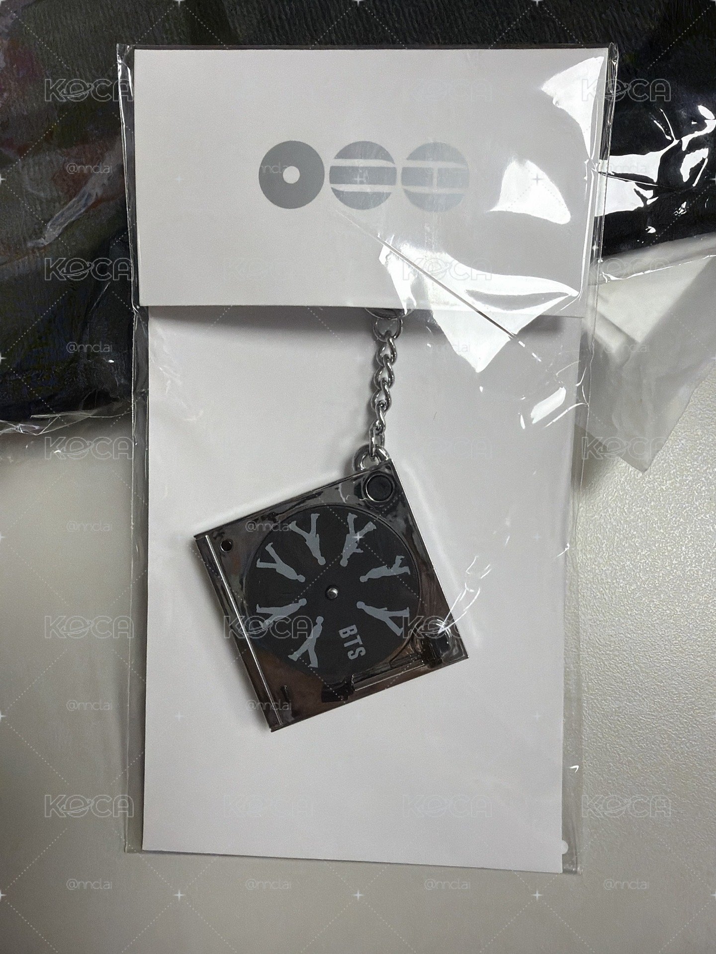 ARIRANG周邊_鑰匙圈吊飾。黑膠款