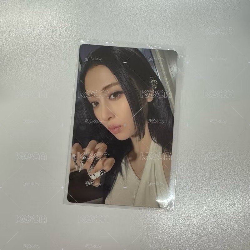 LE SSERAFIM 允真 Yunjin / HOT WVS