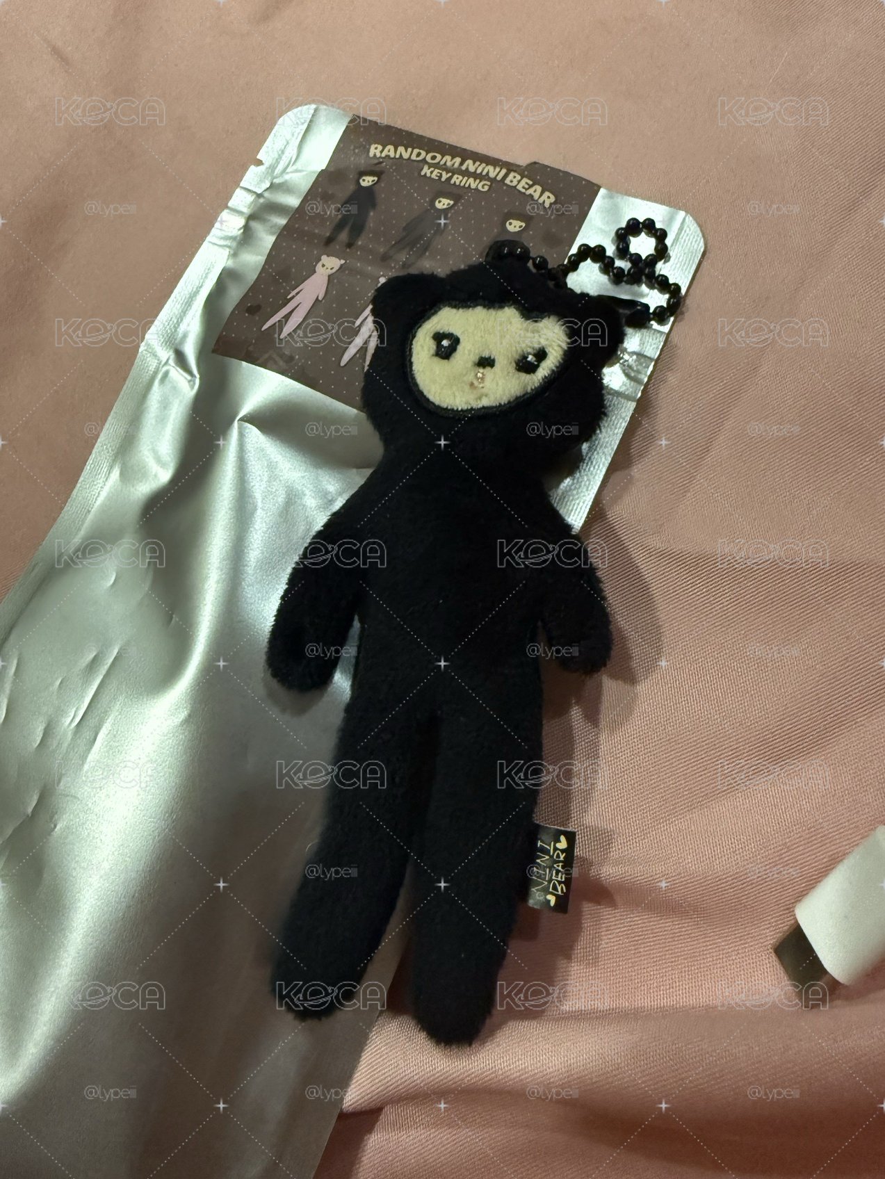 黑色長腿妮妮