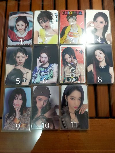 BABYMONSTER 小卡