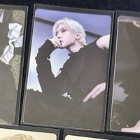 尚 吃手手