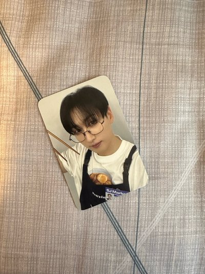 SJ MARKET 蘋果抱枕（含小卡）