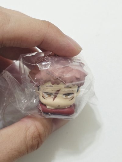 睡覺扭蛋