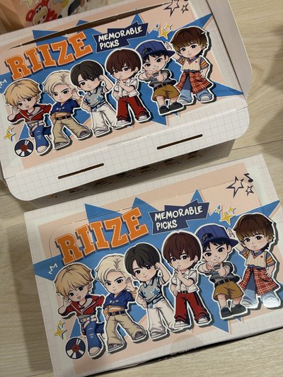 現貨當日發 RIIZE泡泡瑪特手辦