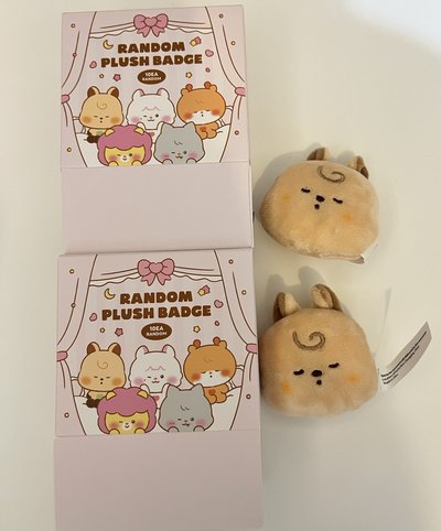 minini baby 麵徽章 閉眼款