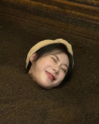 Yu