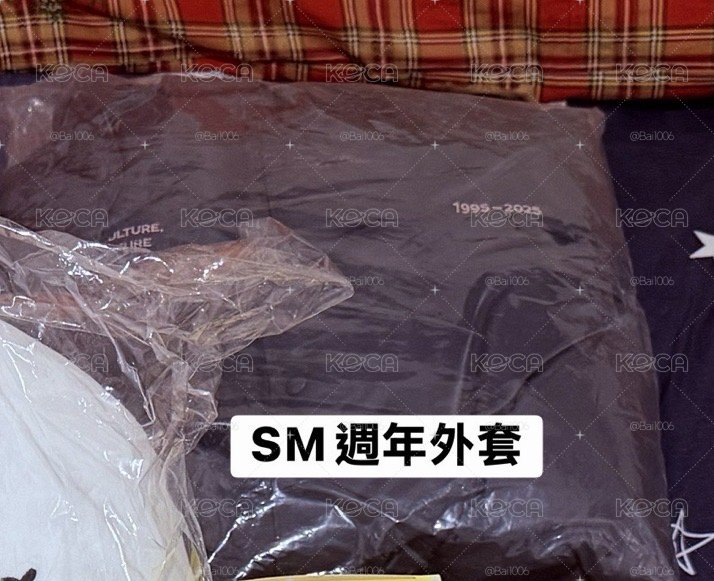 SM30週年外套 全新