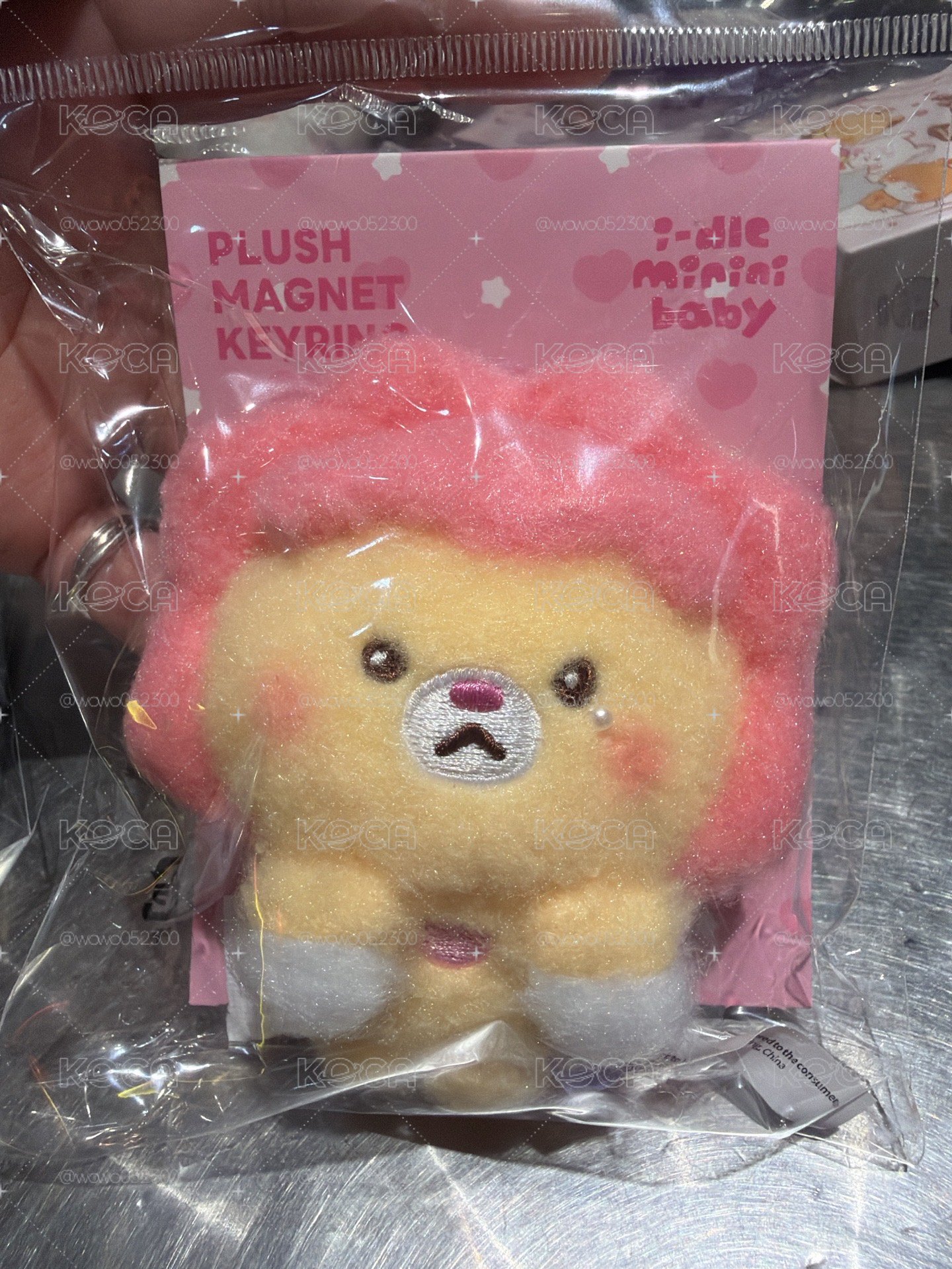 idle minini baby 快閃店吊飾娃