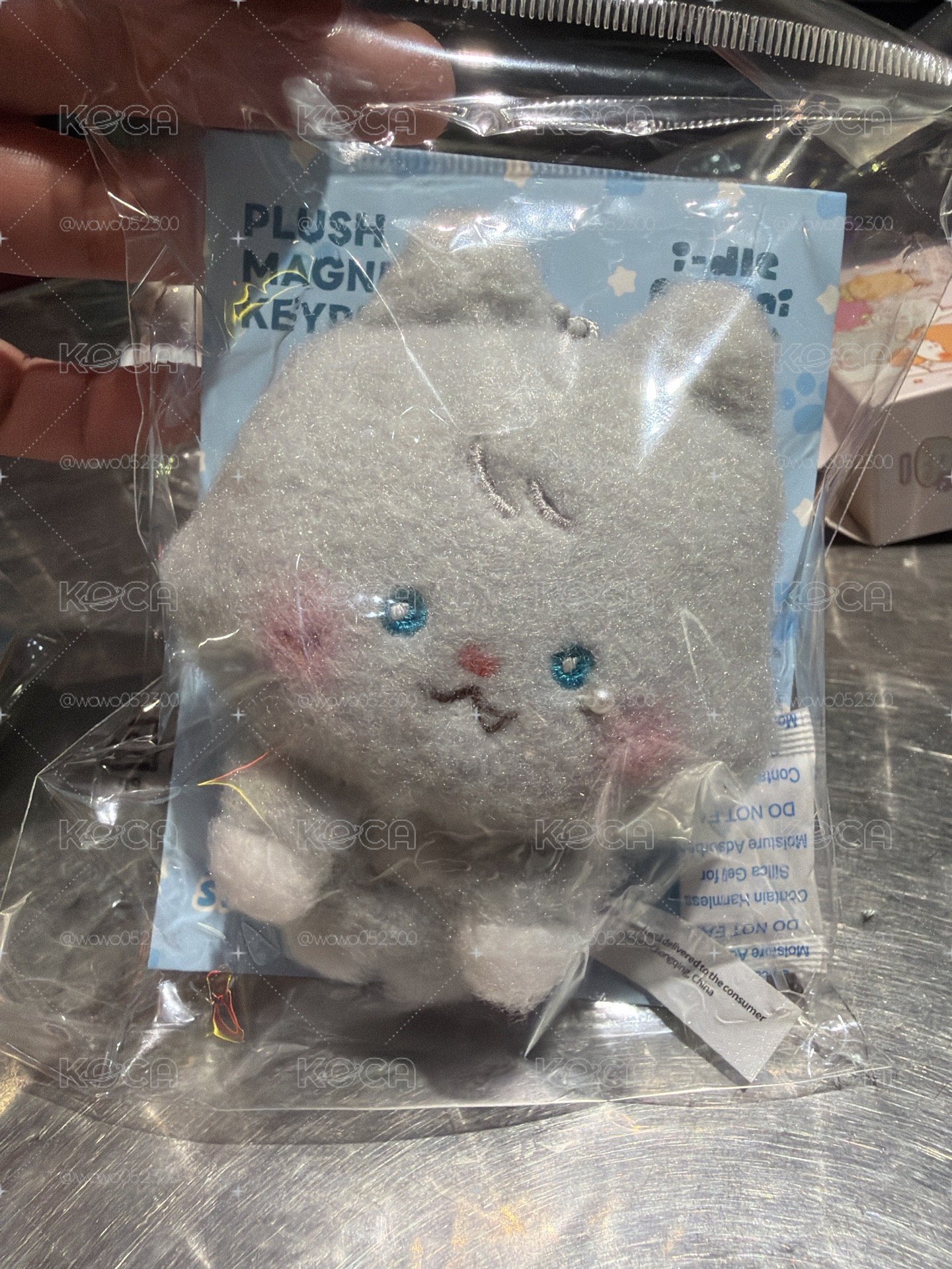 idle minini baby 快閃店吊飾娃