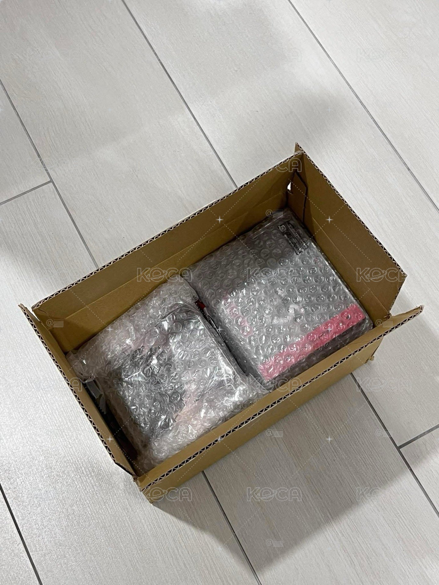 月狼未拆簽售專。