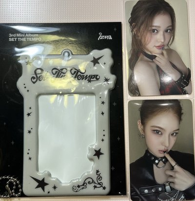 izna 迷三快閃店卡套卡