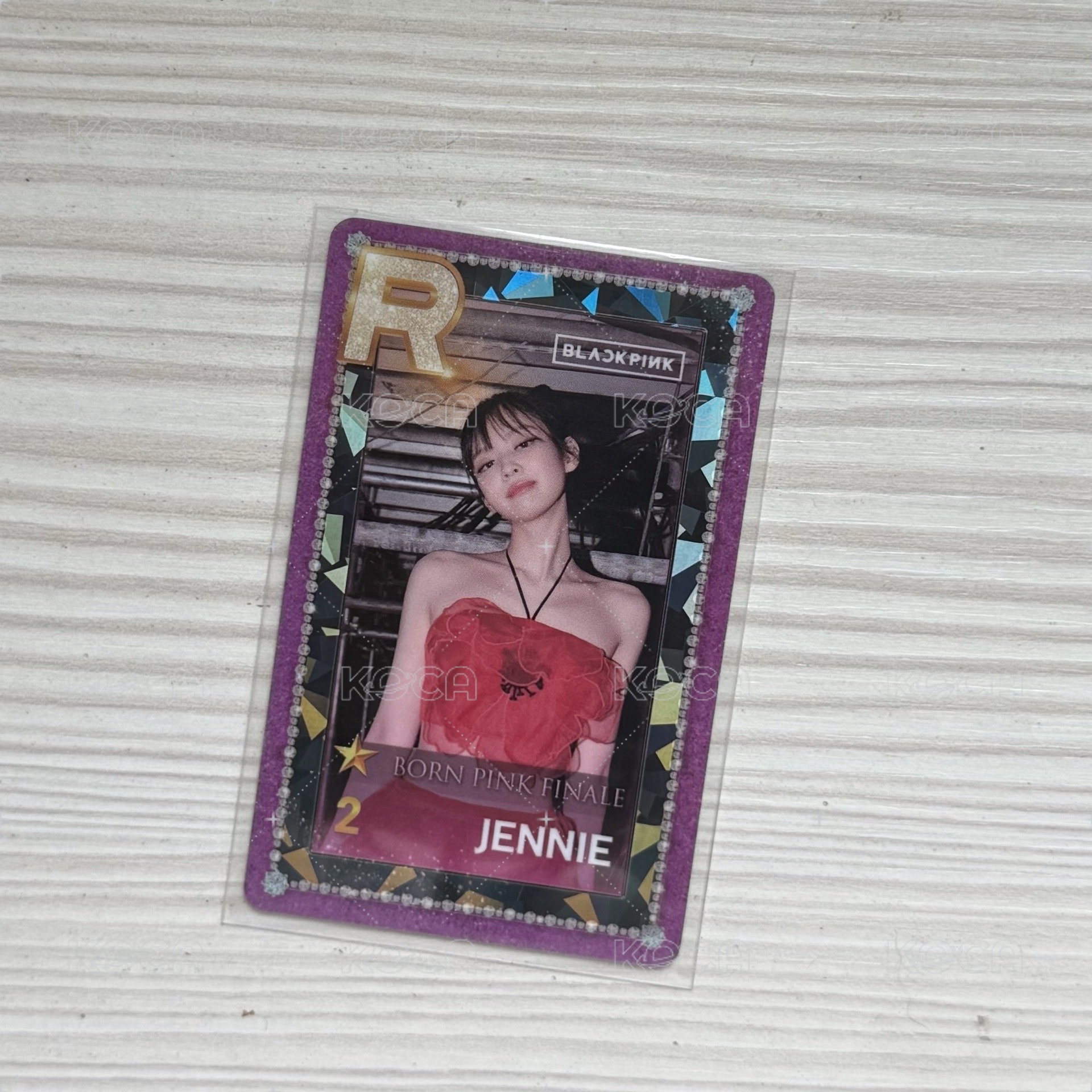 單張紅衣jennie
