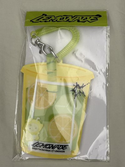 Lemonade 日本快閃限定冬卡套