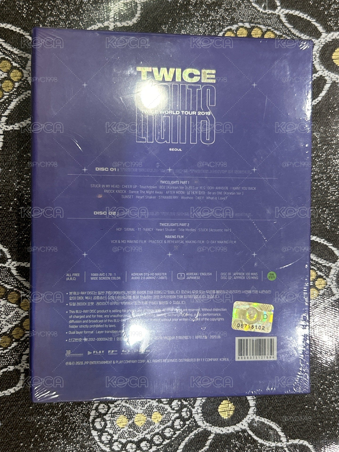 TWICE LIGHTS WORLD TOUR 2019演唱會藍光