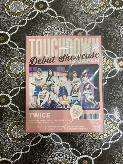 TWICE TOUCHDOWN in Japan 出道showcase藍光
