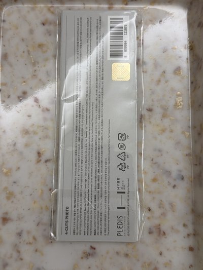 follow四格照 原廠包裝未拆封