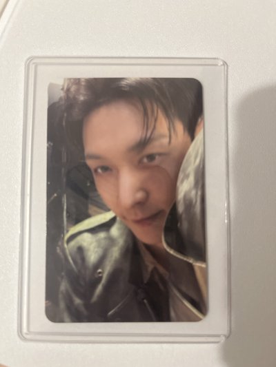 張藝興 Lay Reverxe 專輯卡