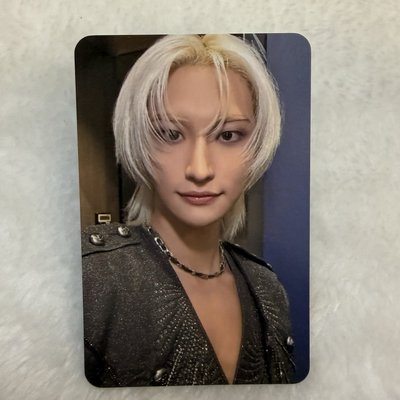 🏴‍☠️帥氣白髮星🌟FEVER再版專特典卡
