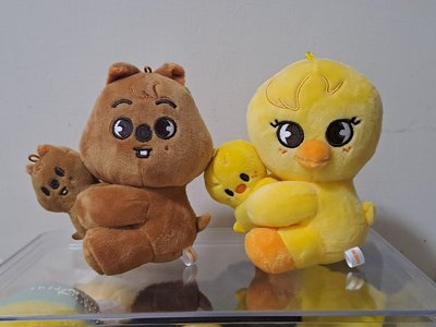 城菲母子娃