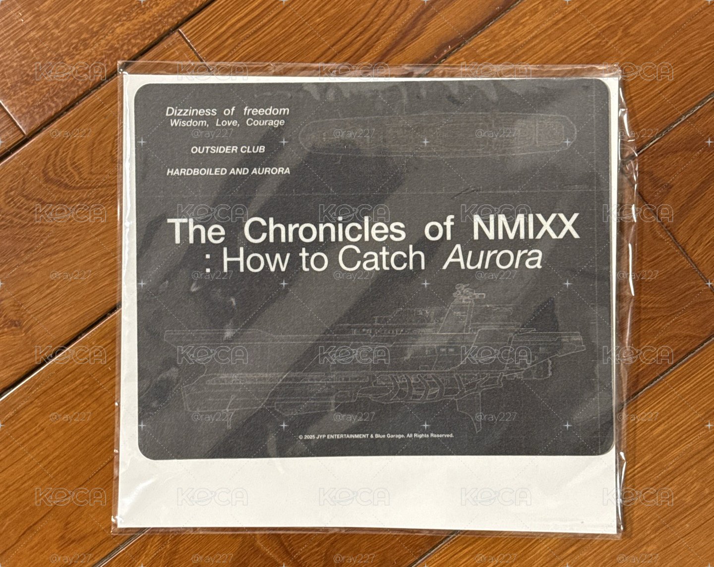 NMIXX滑鼠墊（未含卡）