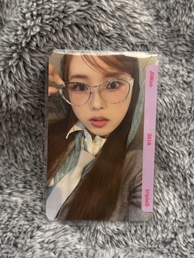 tripleS Jiwoo 日專卡 已掃