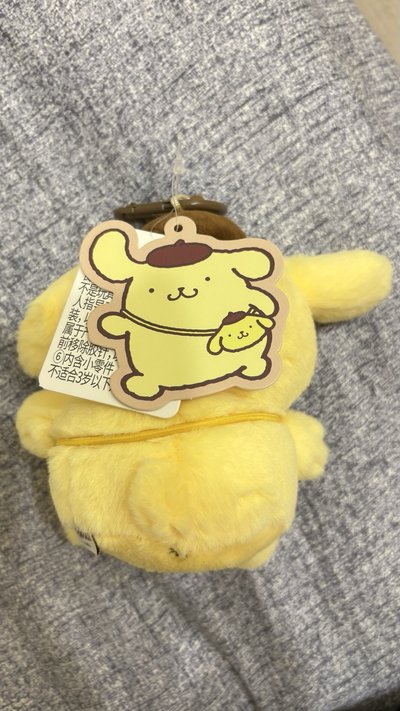 布丁狗背著布丁狗