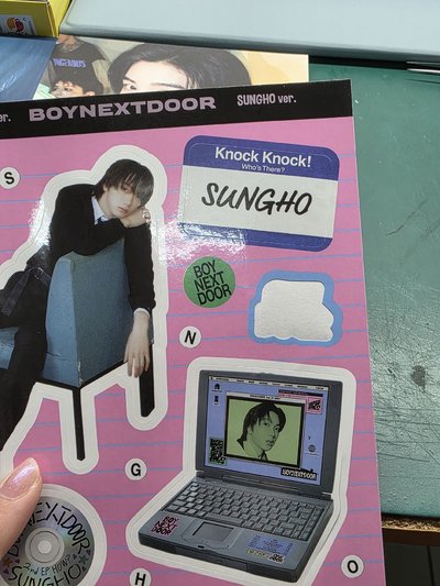 整圖售 送卡套和鏡子