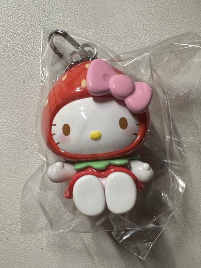 三麗鷗草莓糖盲盒吊飾