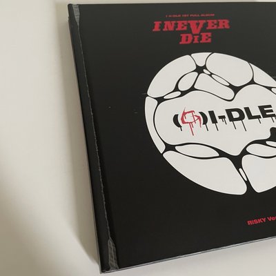 i-dle 正規一 I NEVER DIE RISKY版 全專