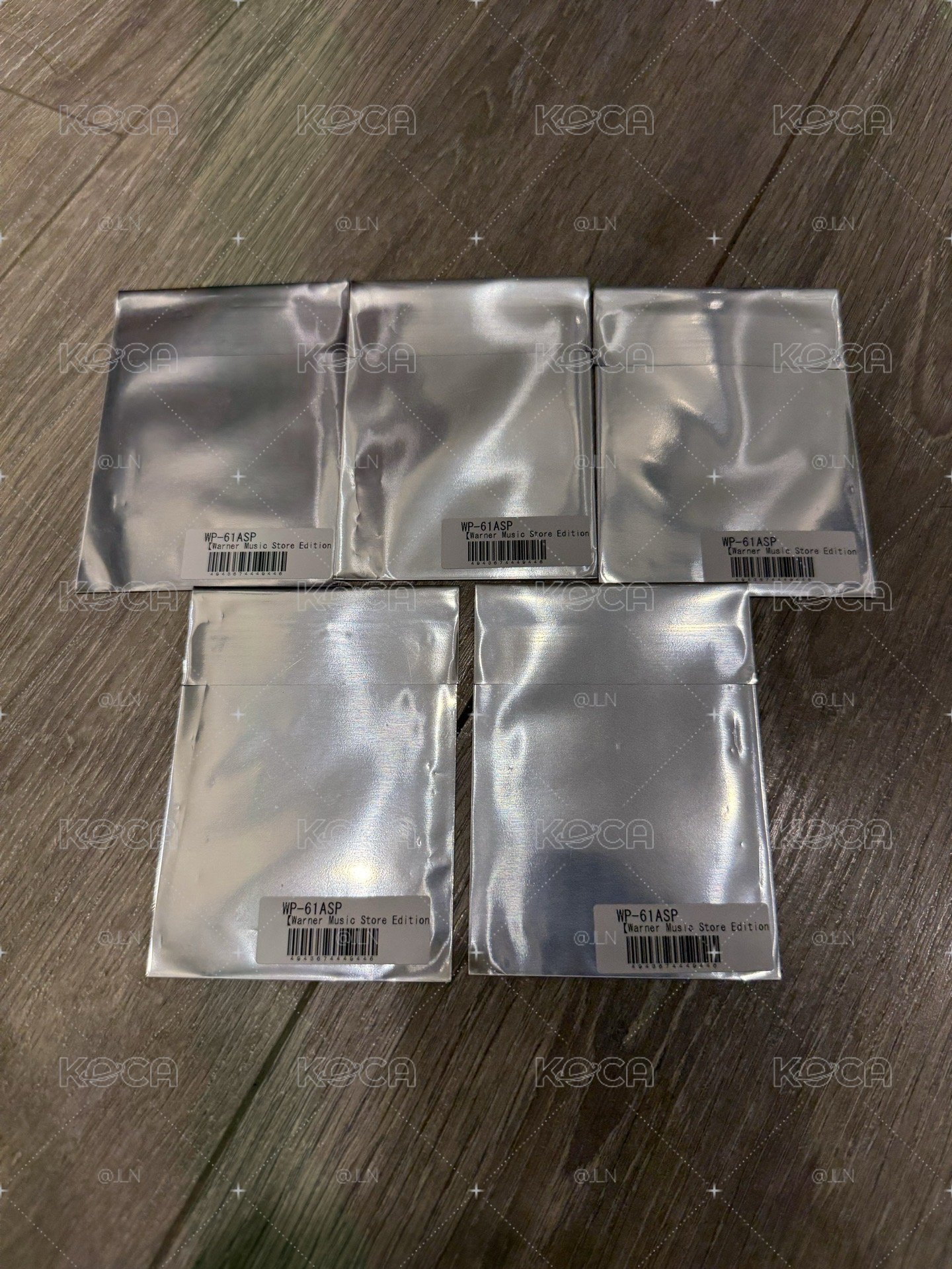 KISS N TELL華納雙人卡未拆卡包*5