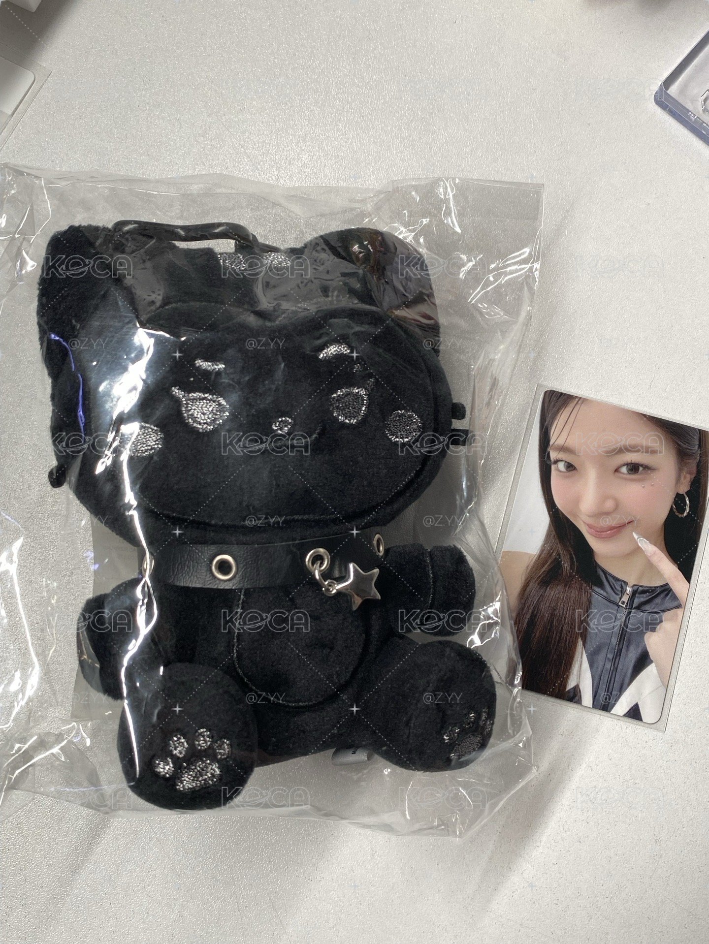 三巡 jyp TWINZY 黑坐姿 吊娃 RyuJJI