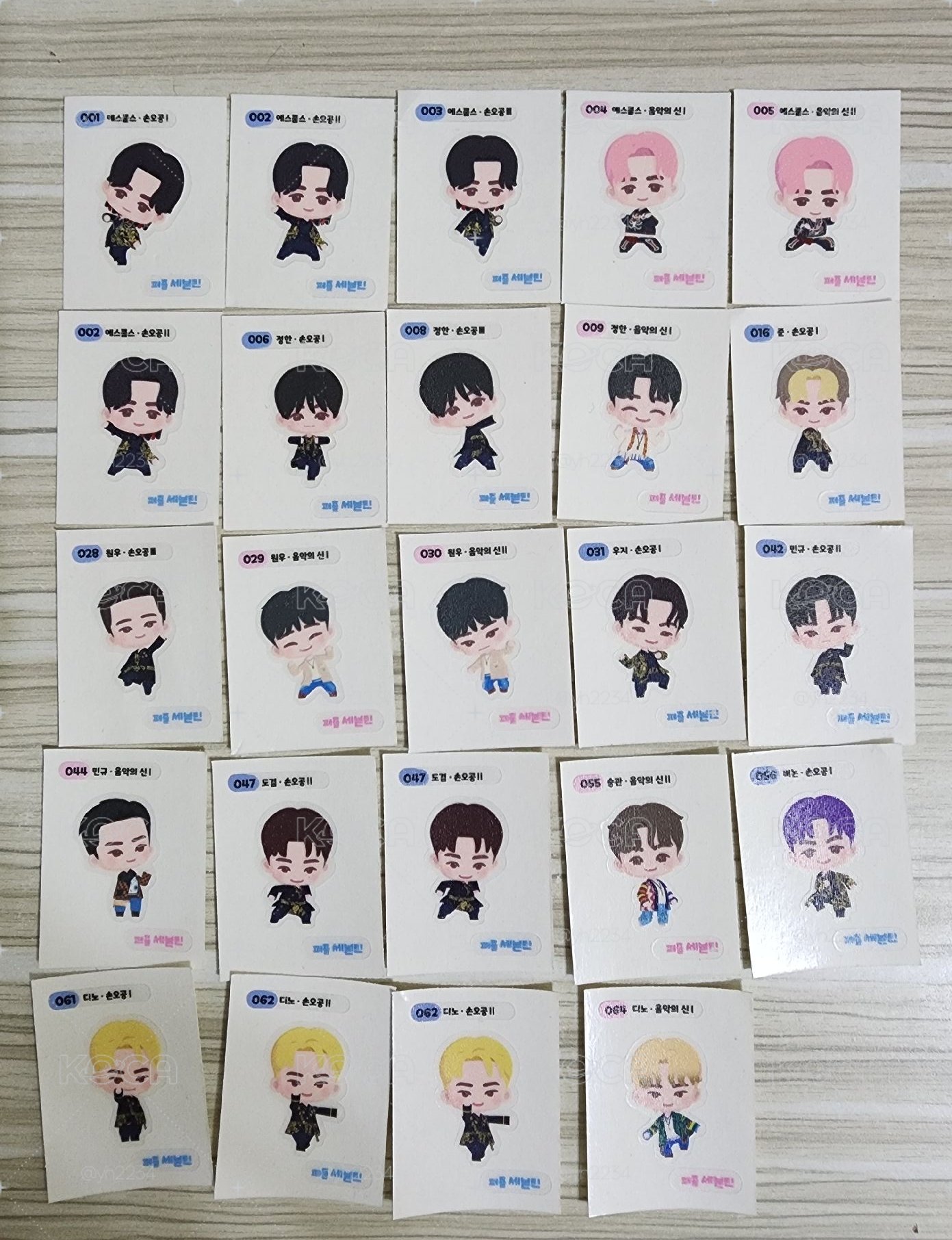 PUZZLE SVT GS25聯名麵包貼紙