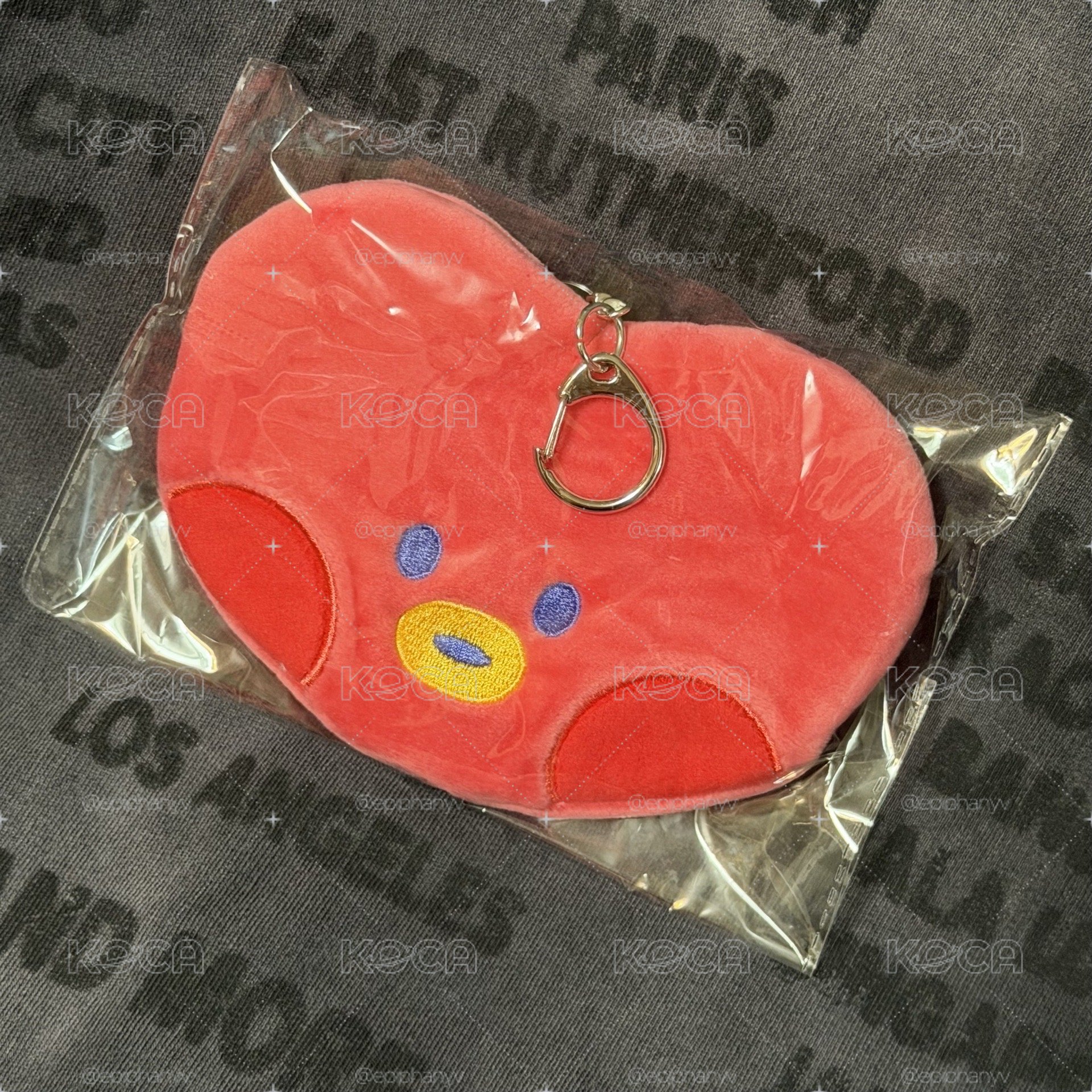 TATA / BT21 MININI PLUSH POUCH 造型毛絨吊飾卡包/零錢包